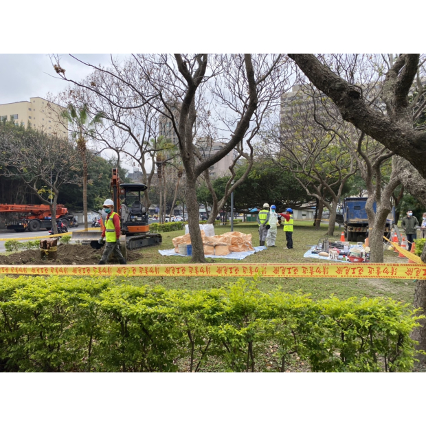 臺北市政府公燈處褐根病防治